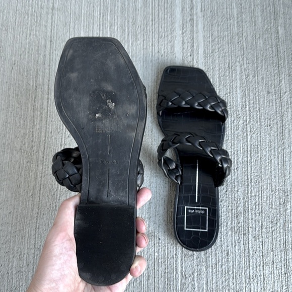 Dolce Vita Indy Sandals - Picture 6 of 8